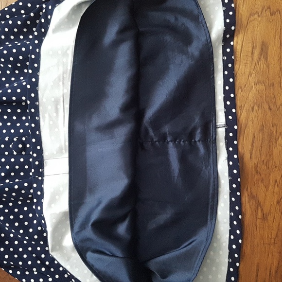 ModCloth Navy White Polka Dot Skirt With Faux Buttons/Belt and Pockets Size M - Picture 13 of 16